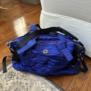EUC Lululemon Destined for Greatness duffel tote bag